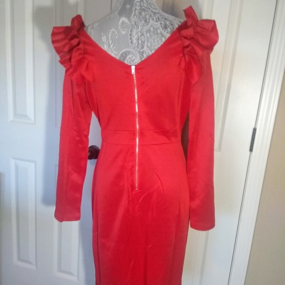 Classy Red BodyCon Dress - Picture 5 of 8